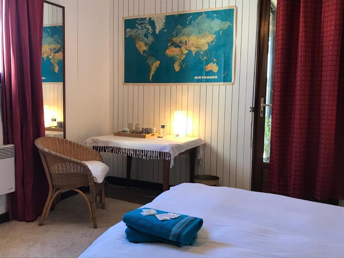 Chambre, Terrasse Et Piscine De L'Impasse Du Pressoir Le Crès Exteriér fotografie