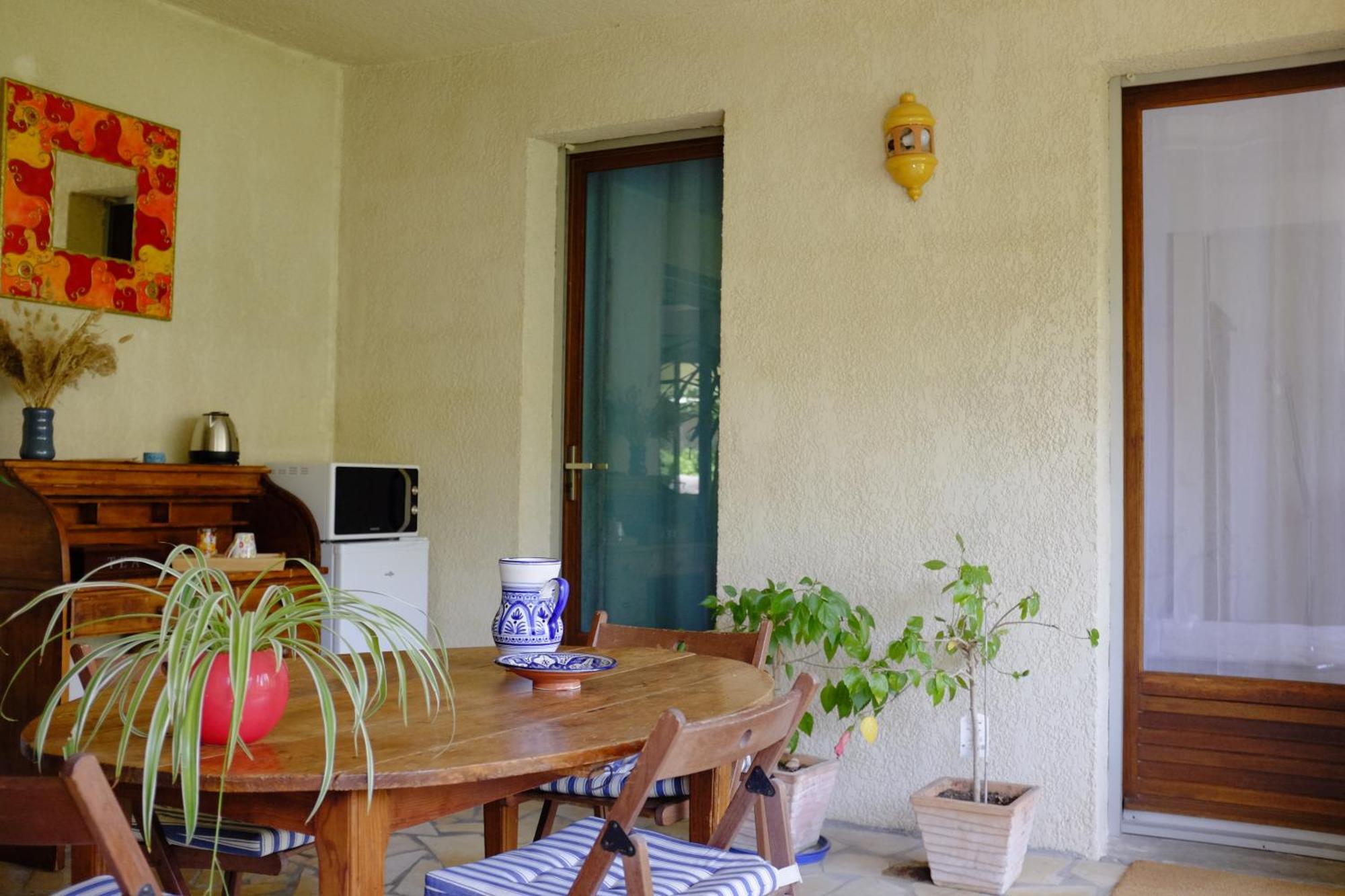 Chambre, Terrasse Et Piscine De L'Impasse Du Pressoir Le Crès Exteriér fotografie